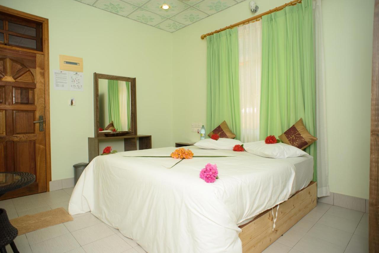 Summer Vibes Beach Front Rasdhoo Exterior foto