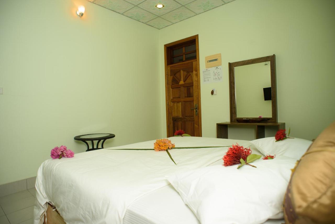 Summer Vibes Beach Front Rasdhoo Exterior foto