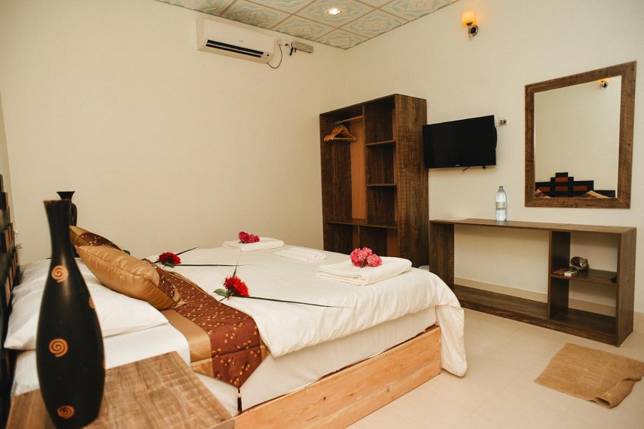 Summer Vibes Beach Front Rasdhoo Exterior foto